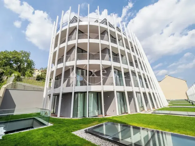 Pronájem bytu 2+kk, Praha, Holečkova, 74 m2