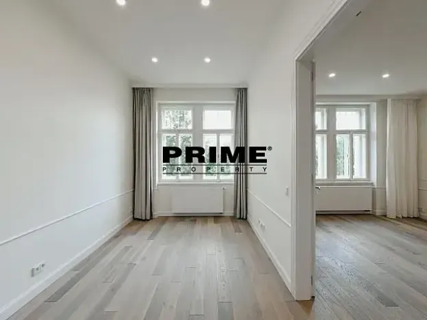 Pronájem bytu 4+kk, Praha - Vinohrady, náměstí Jiřího z Poděbrad, 107 m2