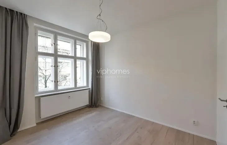 Pronájem bytu 1+kk, Praha - Vinohrady, Lucemburská, 30 m2