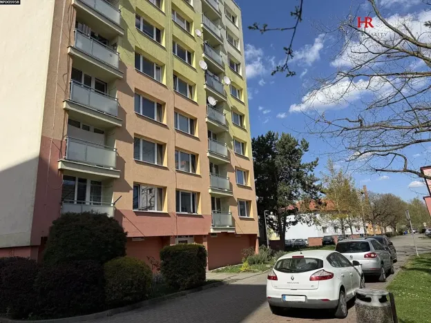 Prodej bytu 1+1, Sázava, Sídliště 9. května, 42 m2