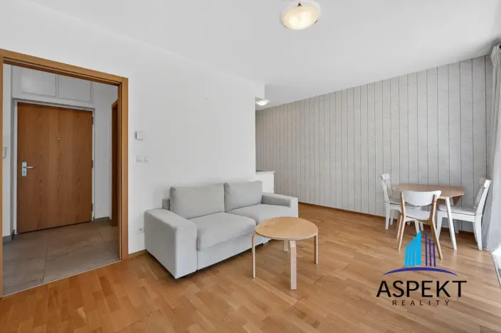 Pronájem bytu 2+kk, Praha - Holešovice, Dělnická, 52 m2