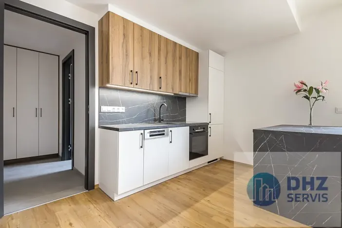 Pronájem bytu 1+kk, Nymburk, K Lesu, 34 m2