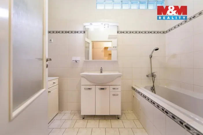Pronájem bytu 3+kk, Dlouhá Ves, 74 m2