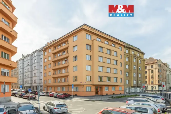 Pronájem bytu 2+kk, Praha - Holešovice, Bubenská, 62 m2