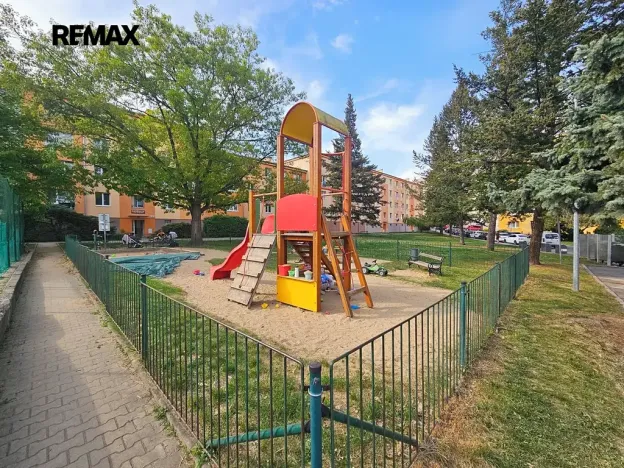Pronájem bytu 2+1, Praha - Radotín, Sídliště, 50 m2