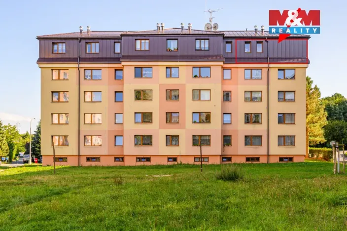 Pronájem bytu 2+1, Liberec, Holubova, 42 m2