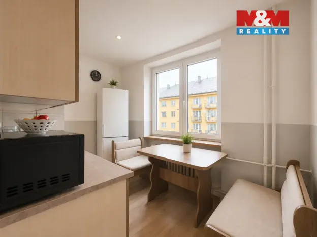 Prodej bytu 2+1, Bukovany, 53 m2