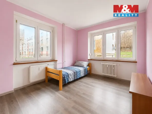 Prodej bytu 2+1, Bukovany, 53 m2