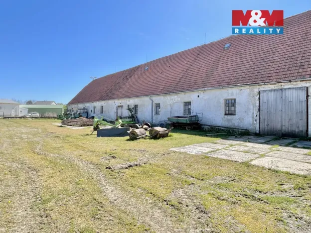 Prodej zemědělského objektu, Koněšín, 900 m2