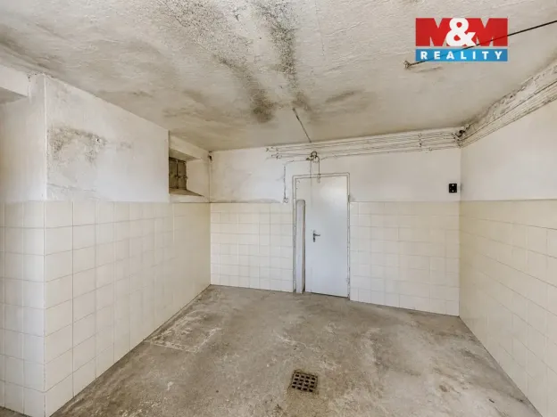 Prodej zemědělského objektu, Koněšín, 900 m2