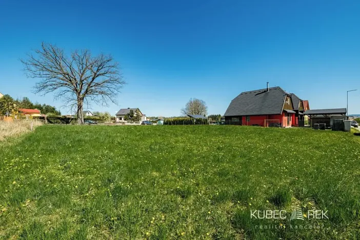 Prodej pozemku pro bydlení, Vesce, 1022 m2