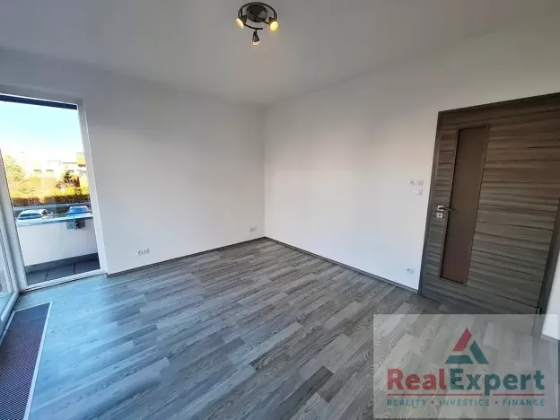 Prodej bytu 3+kk, Praha - Pitkovice, Lošáková, 86 m2