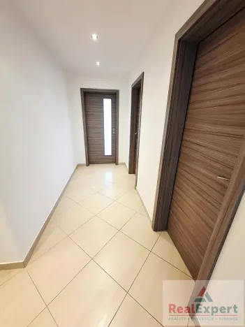 Prodej bytu 3+kk, Praha - Pitkovice, Lošáková, 86 m2