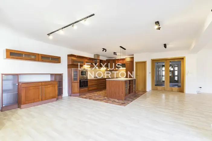 Pronájem rodinného domu, Praha - Přední Kopanina, Nové domy, 410 m2
