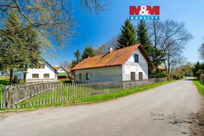Prodej rodinného domu, Radostín, 190 m2