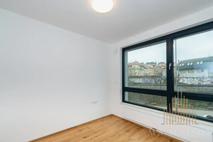 Pronájem bytu 2+kk, Praha - Nusle, Závišova, 42 m2
