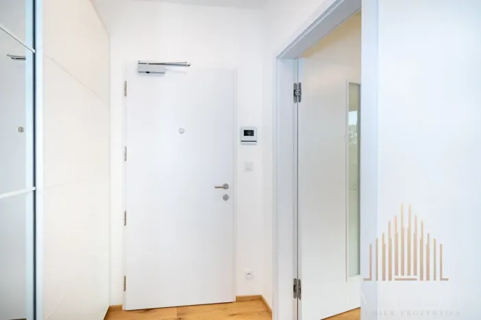 Pronájem bytu 2+kk, Praha - Nusle, Závišova, 42 m2