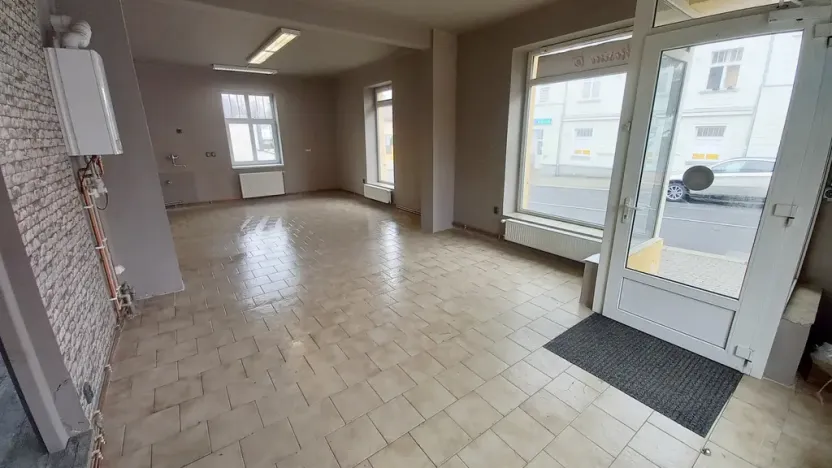 Pronájem obchodního prostoru, Liberec - Liberec VI-Rochlice, Hodkovická, 71 m2