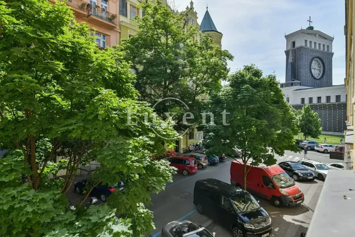 Pronájem bytu 3+kk, Praha - Vinohrady, náměstí Jiřího z Poděbrad, 92 m2