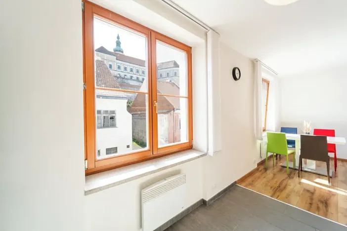 Prodej bytu 2+kk, Mikulov, Husova, 50 m2