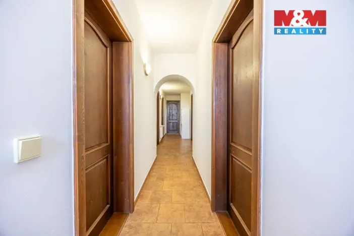 Prodej rodinného domu, Korozluky, 200 m2