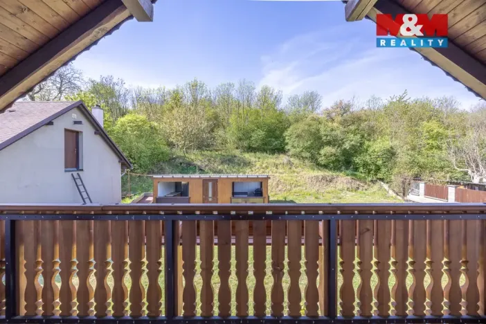Prodej rodinného domu, Korozluky, 200 m2