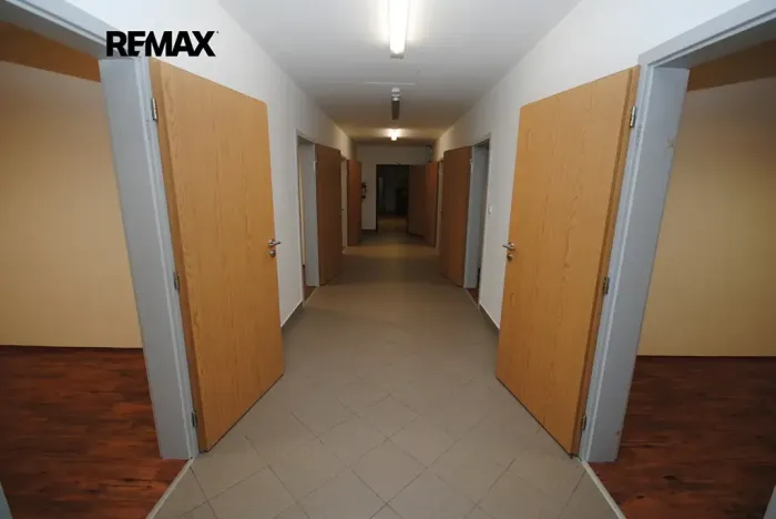 Prodej kanceláře, Praha, 226 m2