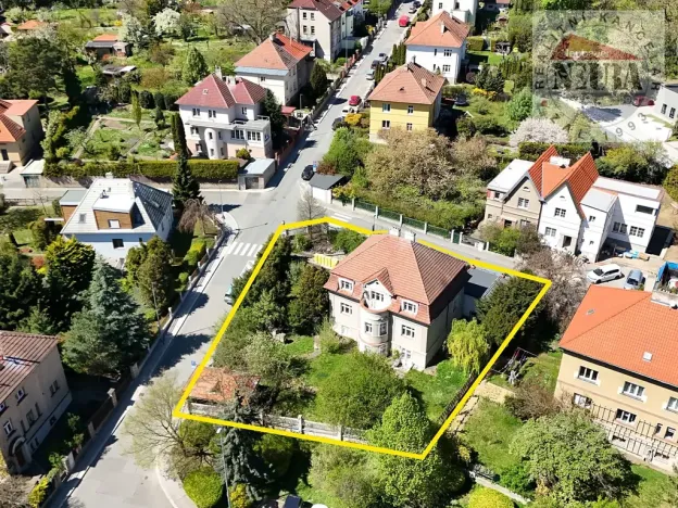 Prodej vily, Praha - Motol, U hrušky, 295 m2