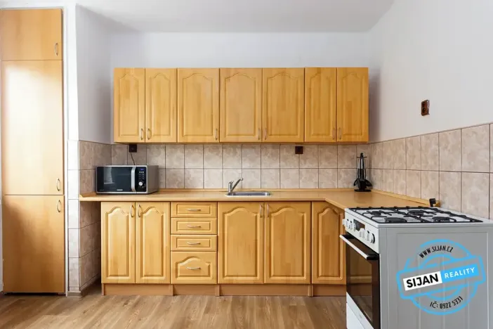 Prodej bytu 3+1, Březová, 77 m2
