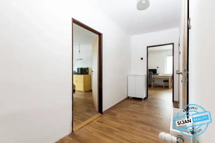Prodej bytu 3+1, Březová, 77 m2