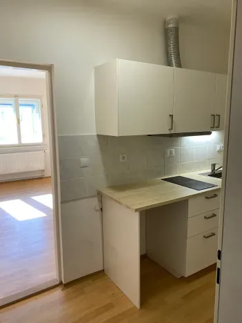 Pronájem bytu 1+kk, Liběchov, nám. V. Levého, 28 m2