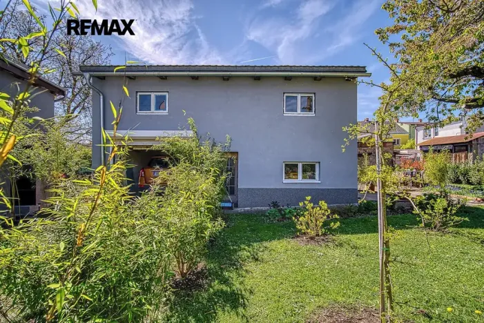 Prodej rodinného domu, Hrob, 158 m2