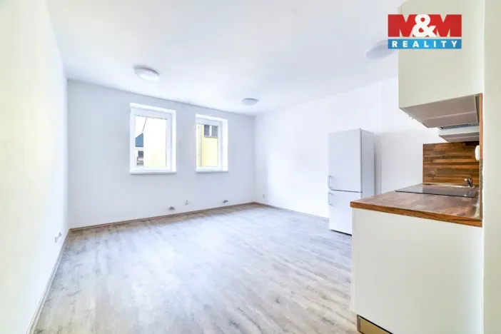 Pronájem bytu 1+kk, Františkovy Lázně, Národní, 30 m2
