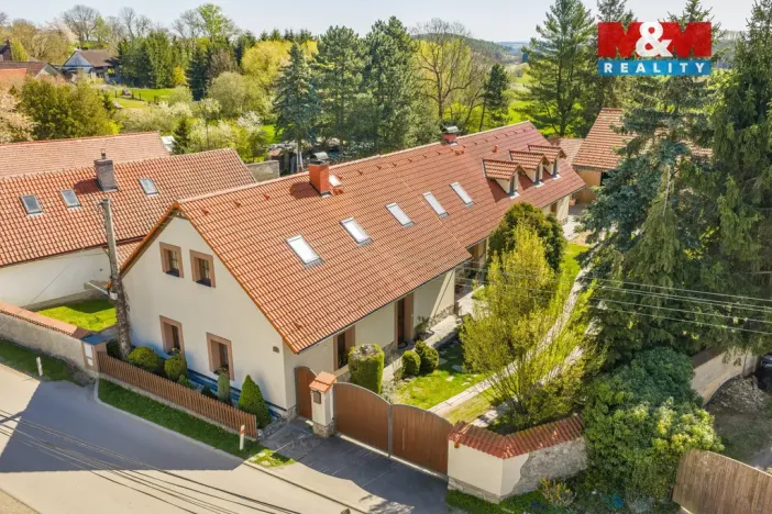 Prodej rodinného domu, Struhařov - Bořeňovice, 343 m2