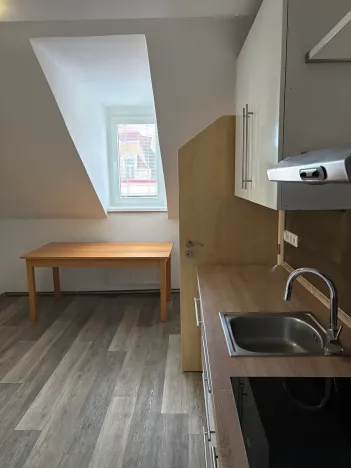 Pronájem bytu 2+1, Karlovy Vary, Moskevská, 60 m2