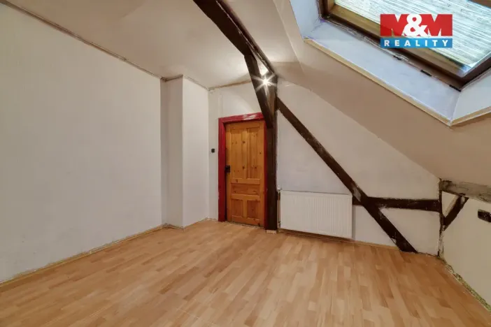Prodej bytu 2+1, Aš, Studentská, 92 m2