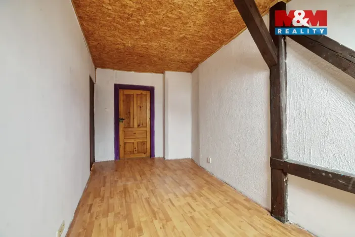 Prodej bytu 2+1, Aš, Studentská, 92 m2