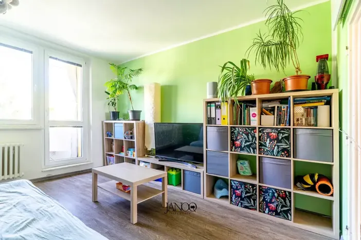 Pronájem bytu 2+1, Hrušovany u Brna, Sídliště, 64 m2