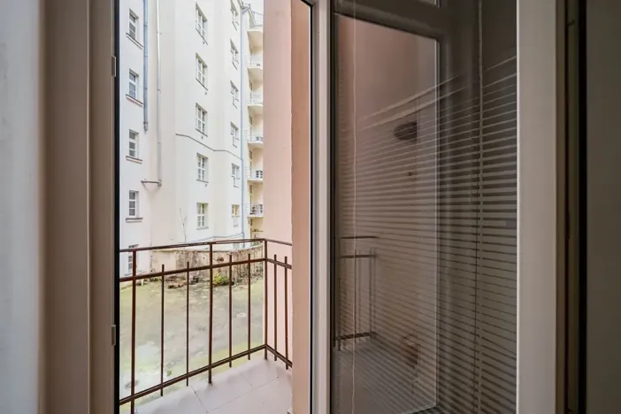 Pronájem bytu 2+kk, Praha - Vršovice, Vršovická, 48 m2