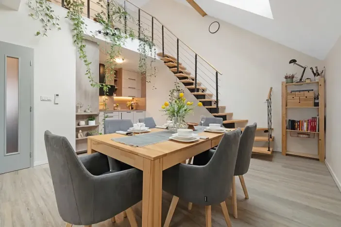 Prodej bytu 1+kk, Praha - Karlín, Peckova, 77 m2