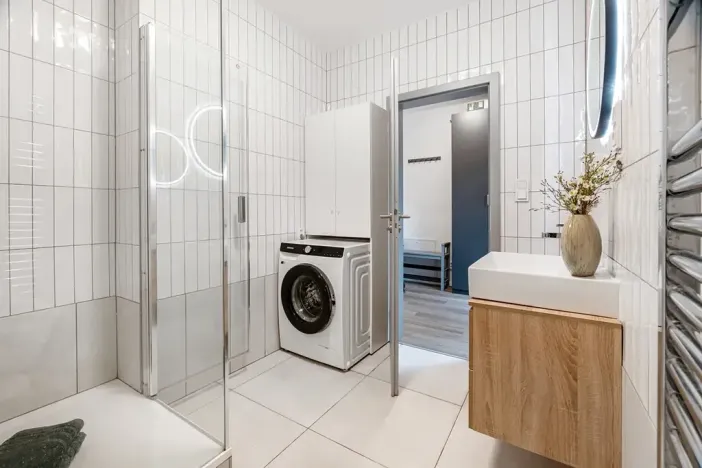 Prodej bytu 1+kk, Praha - Karlín, Peckova, 77 m2
