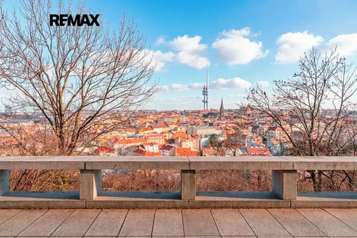 Pronájem obchodního prostoru, Praha - Žižkov, Husitská, 120 m2