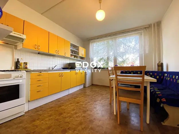 Prodej bytu 3+1, Praha - Modřany, Levského, 83 m2
