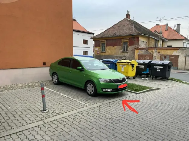 Pronájem komerční nemovitosti, Uherské Hradiště, Dlouhá, 19 m2