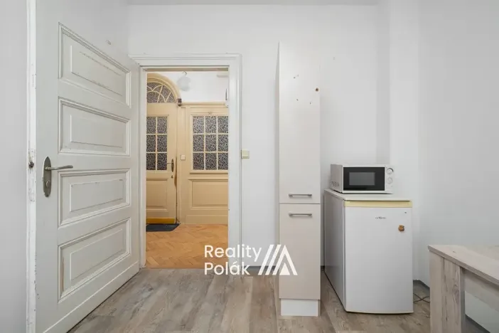 Pronájem bytu 1+1, Liberec, Husova, 45 m2