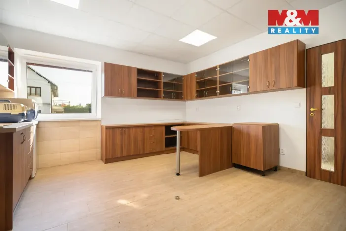 Prodej rodinného domu, Lázně Bohdaneč, Škroupova, 202 m2