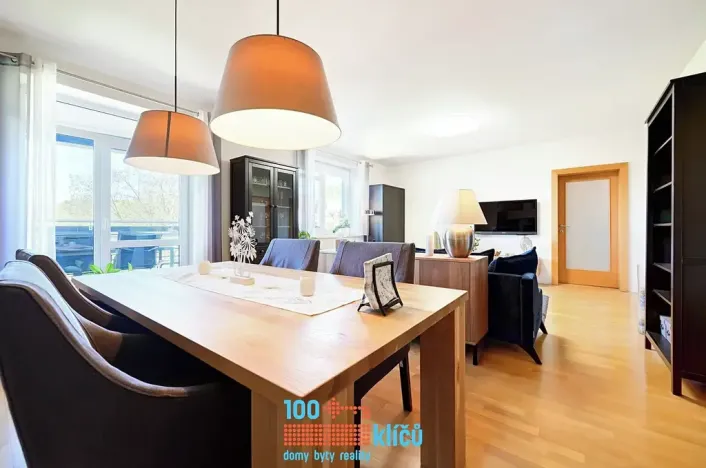 Pronájem bytu 3+kk, Praha - Vysočany, Nepilova, 93 m2
