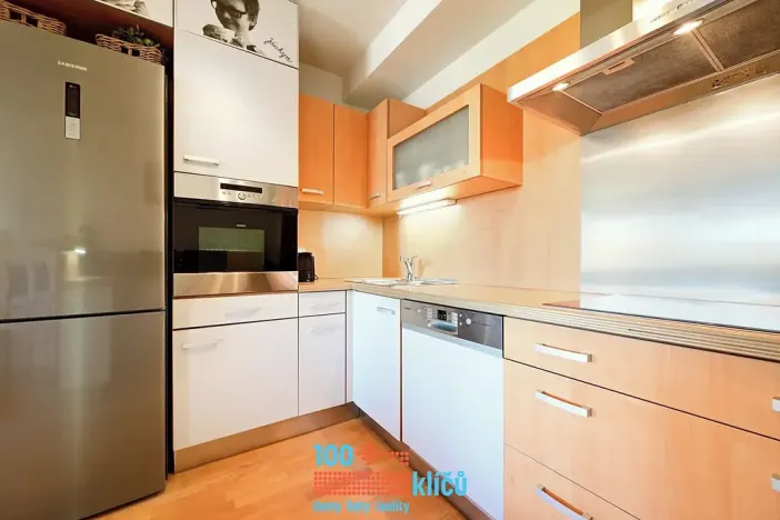 Pronájem bytu 3+kk, Praha - Vysočany, Nepilova, 93 m2