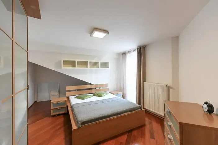 Pronájem bytu 2+kk, Praha - Nové Město, Helmova, 107 m2