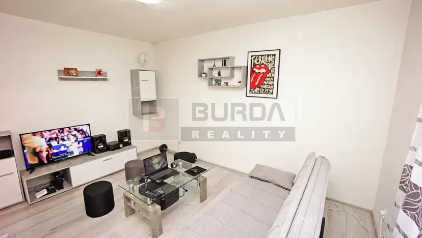 Prodej bytu 2+kk, Neratovice, 30 m2